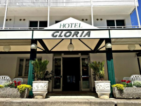 Гостиница Hotel Gloria  Линьяно Пинета